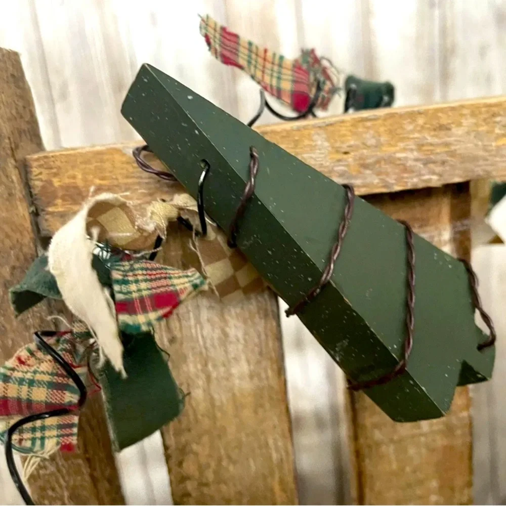 Hand Crafted primitive rusty